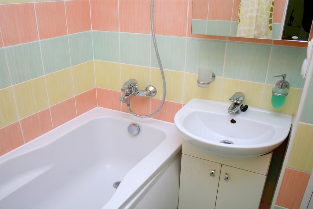 Inn Home Apartments - Livoberezhna Kijów Zewnętrze zdjęcie