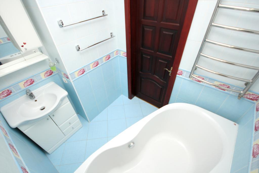 Inn Home Apartments - Livoberezhna Kijów Zewnętrze zdjęcie