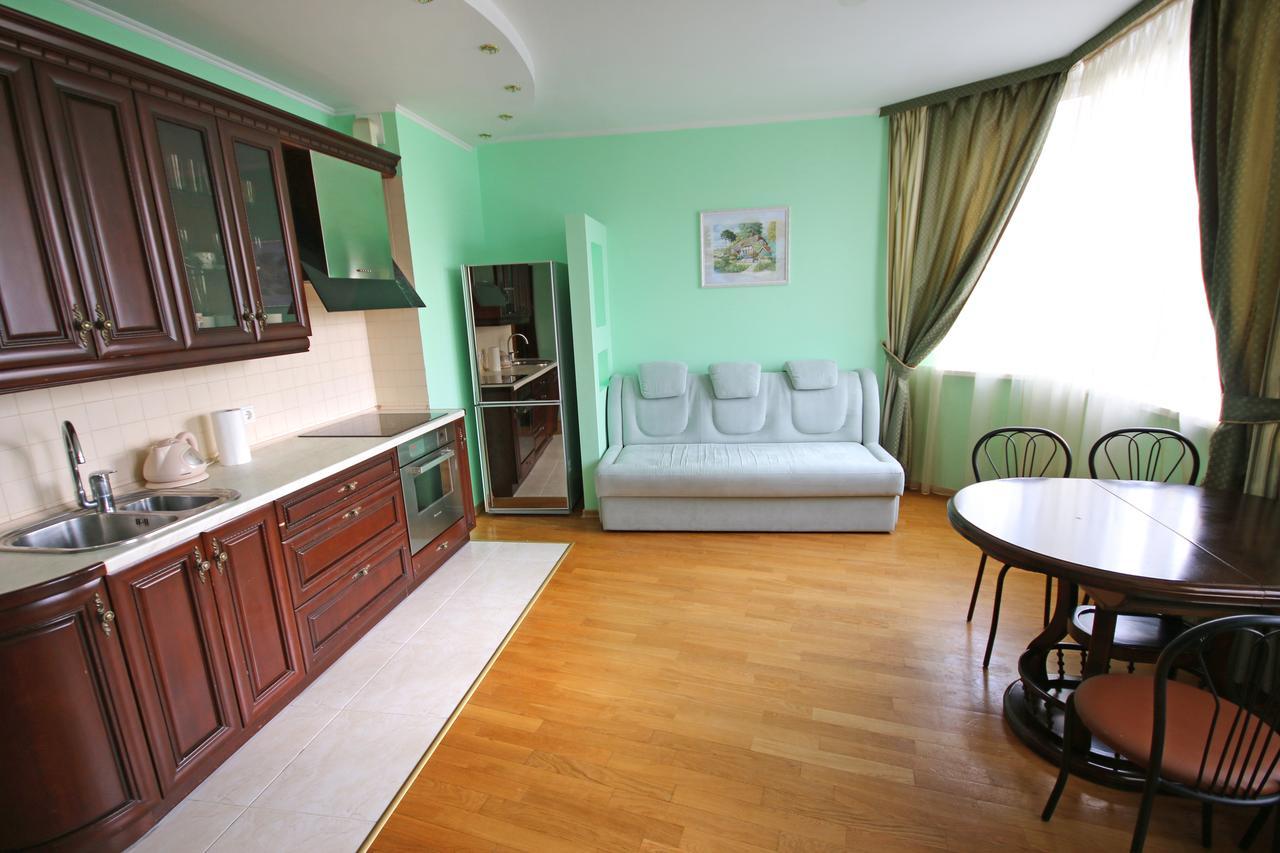 Inn Home Apartments - Livoberezhna Kijów Zewnętrze zdjęcie