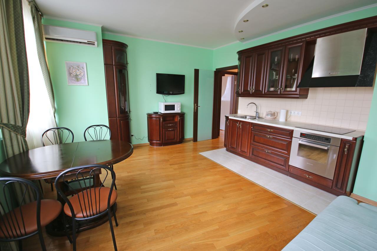 Inn Home Apartments - Livoberezhna Kijów Zewnętrze zdjęcie